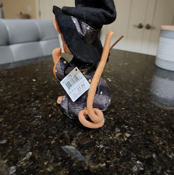 Annalee Halloween Witch Mouse - Picture 2 of 3